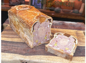 Paté en croûte/gevogelte/foie/pistache/abrikoos/foie/sherrygelei