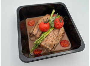 Saltimbocca/Marsalasaus/ gegrilde puntasperge