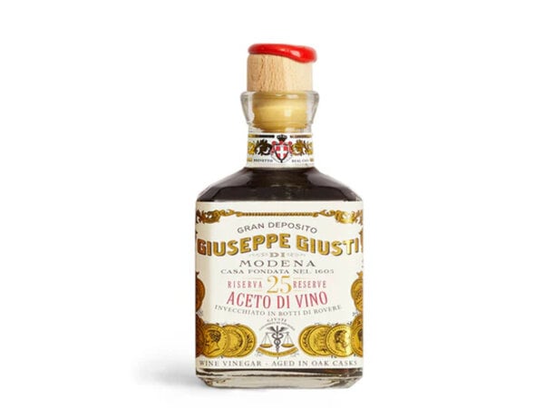 Giuseppe Giusti rode wijn azijn Riserva 25j