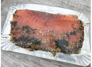 Gravad lax (gemarineerde zalm met dille)