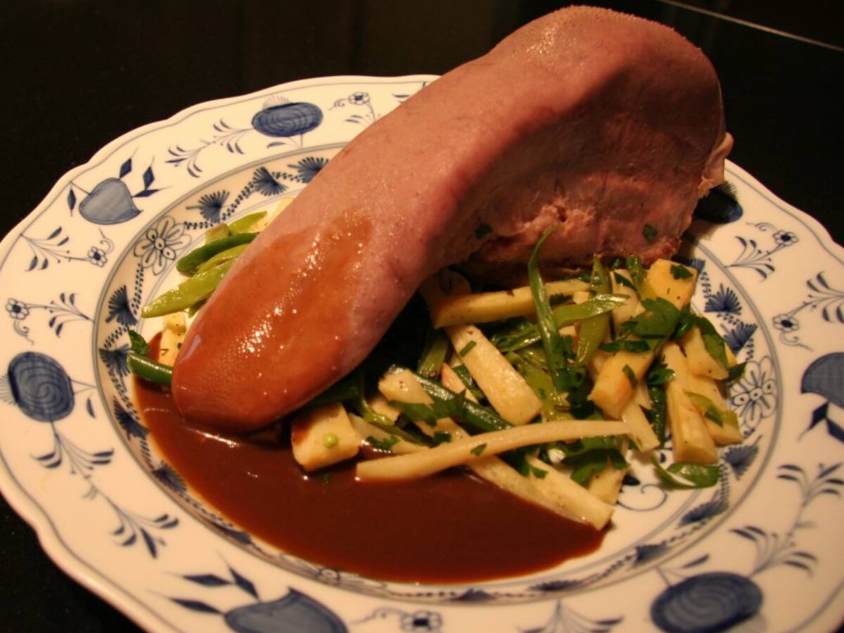 Veal tongue