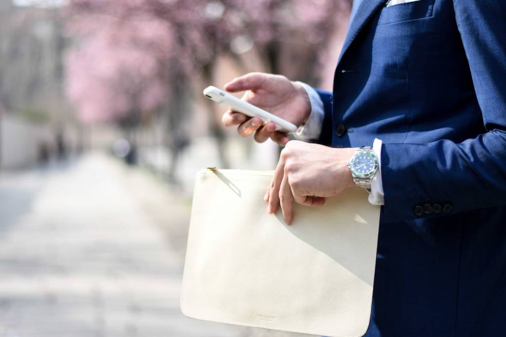 Vijf tips om je telefoon af en toe even weg te leggen