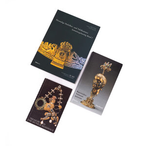 Mystery Museum Set of three art books Munich and Vienna