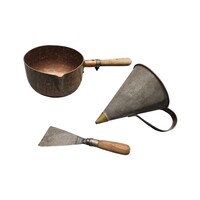 Three chocolate casting attributes