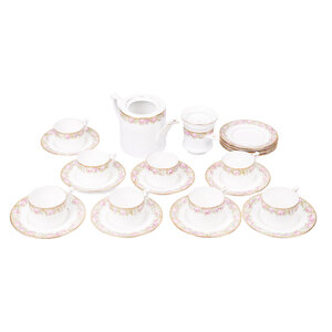 Verwey Museum Haarlem Coffee pot with coffee cups