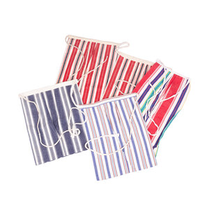 Mystery Museum Side pockets