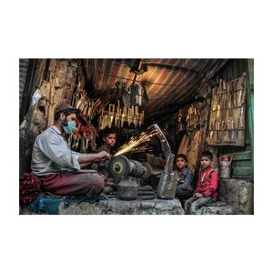 Museum Vlaardingen Hedayat Amid, 'Knife sharpener'