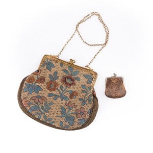 Mystery Museum Antiek handtasje en portemonneetje