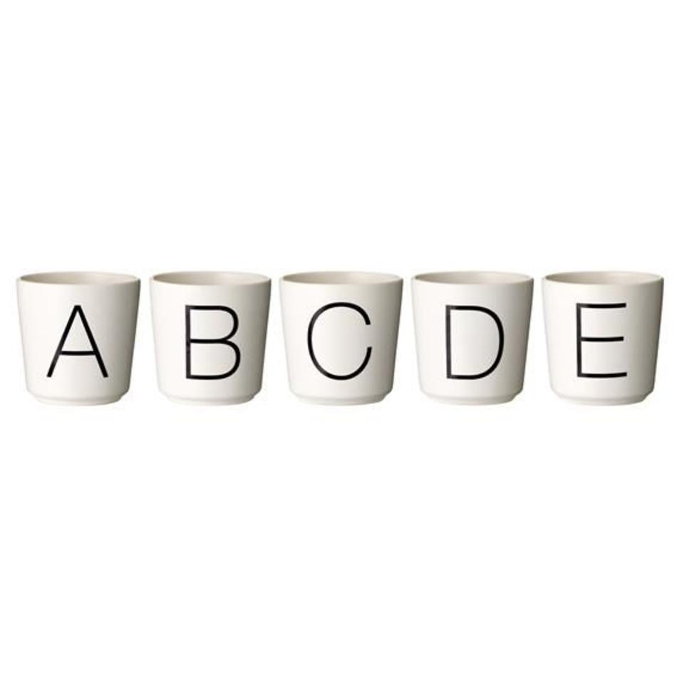 Alphabet cup - R