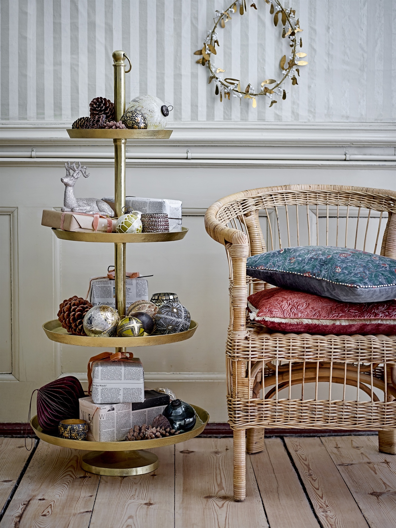 Papier mache kerstballen Papier mache kerstversiering Livv Lifestyle