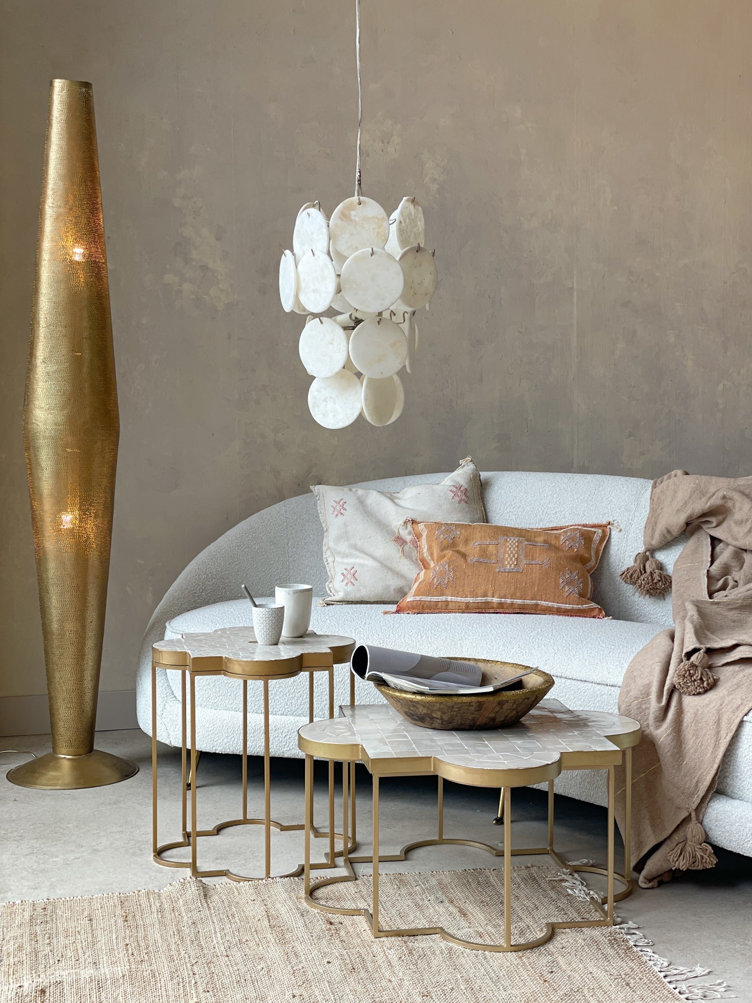 hardwerkend Decoratie binnenkomst Zenza - Alabaster lamp M / Ivory - Moderne hanglamp - Livv Lifestyle