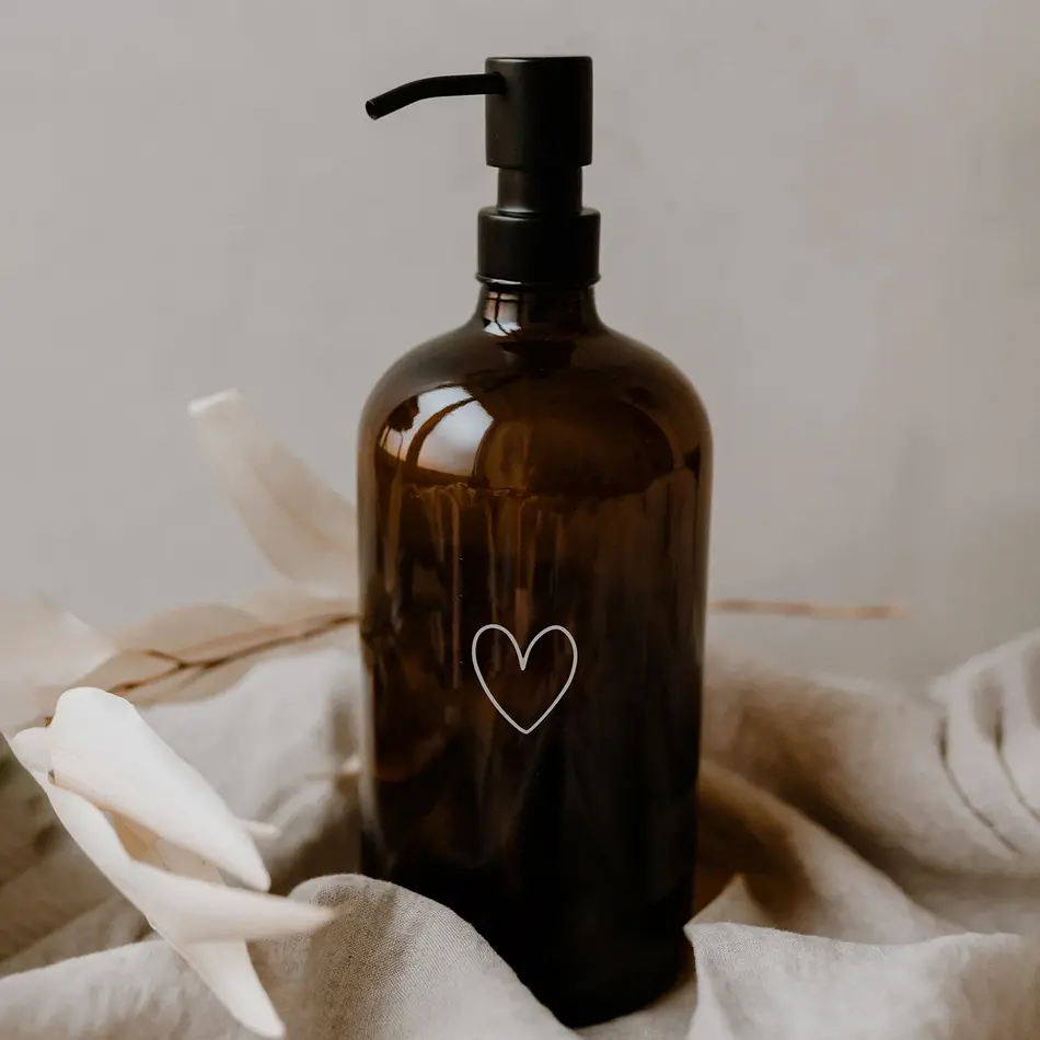 Soap dispenser brown - Heart