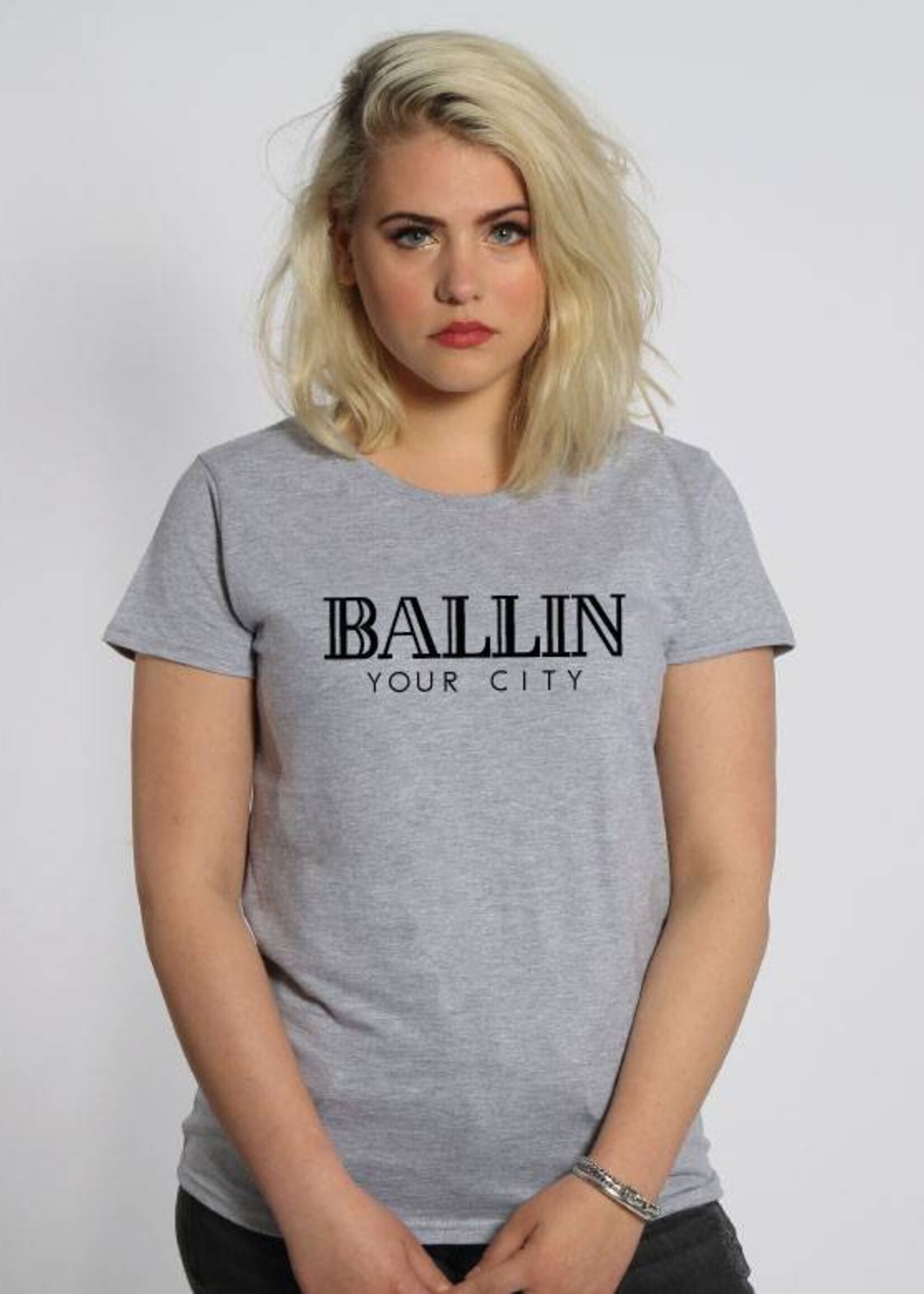 CUSTOM BALLIN TEE (WMN)