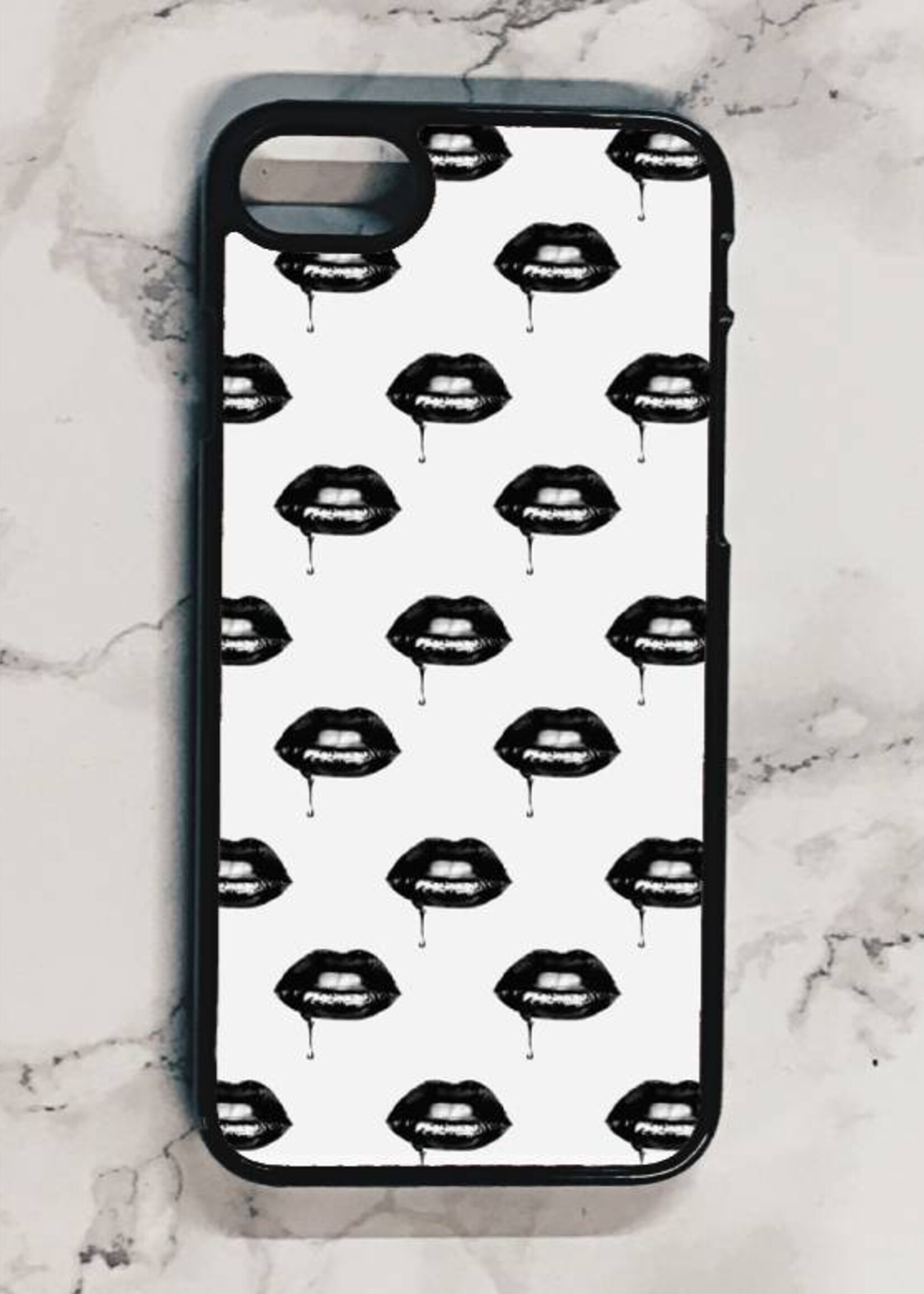 DRIPPING LIPS CASE