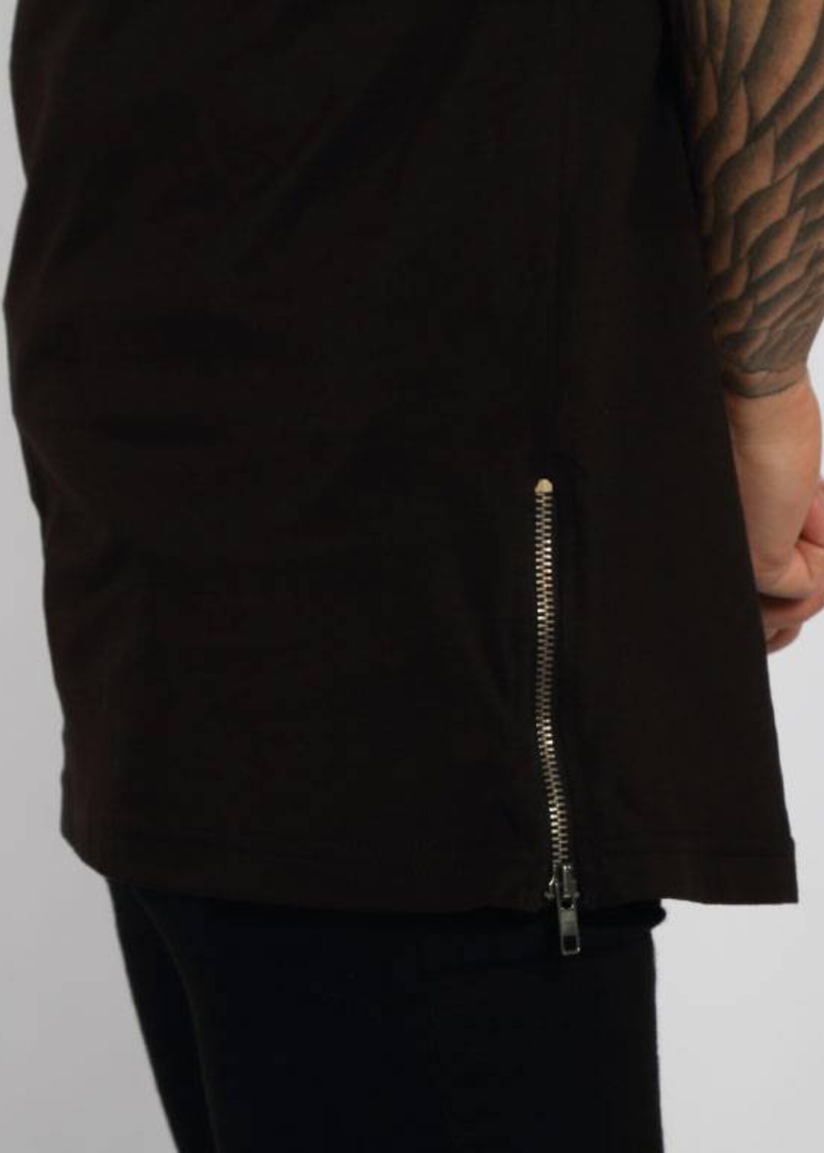 THUNDERBOLT SIDE-ZIP LONG TEE
