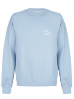 SMALL SIGNATURE SWEATER SOFT BLUE