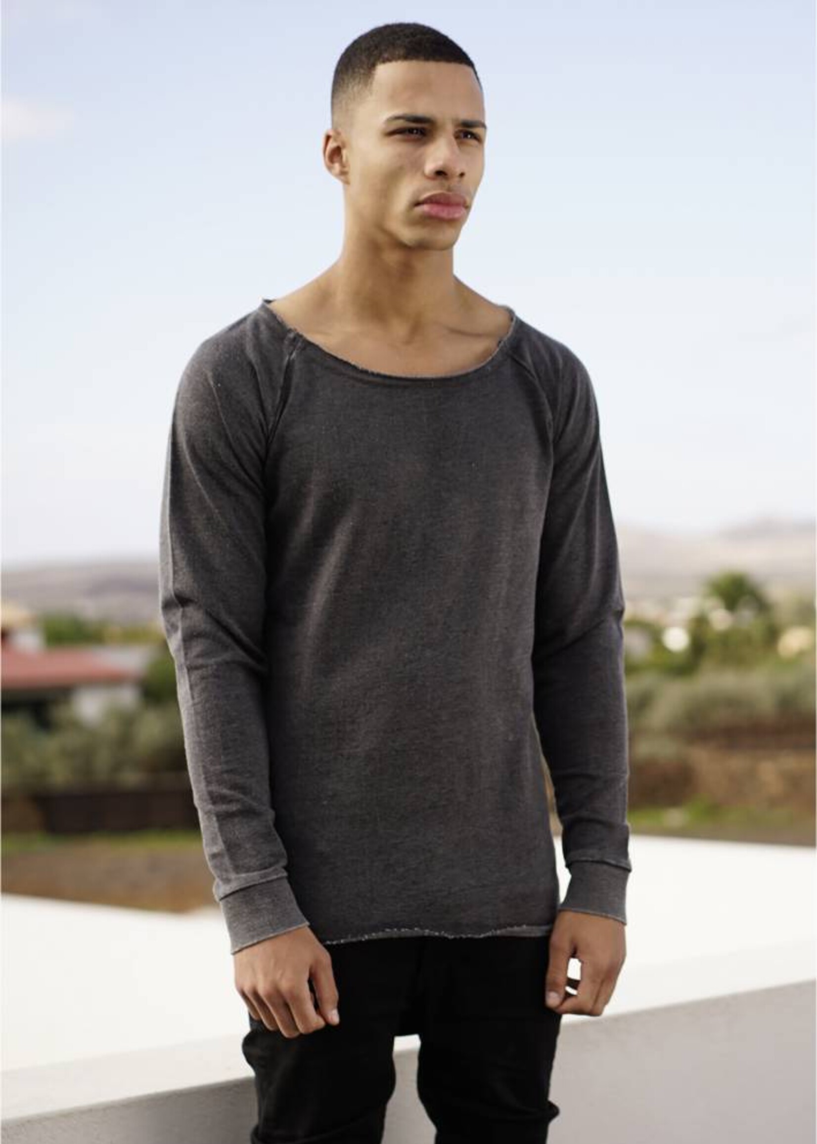 OPEN EDGE LONG CREW DARK GREY