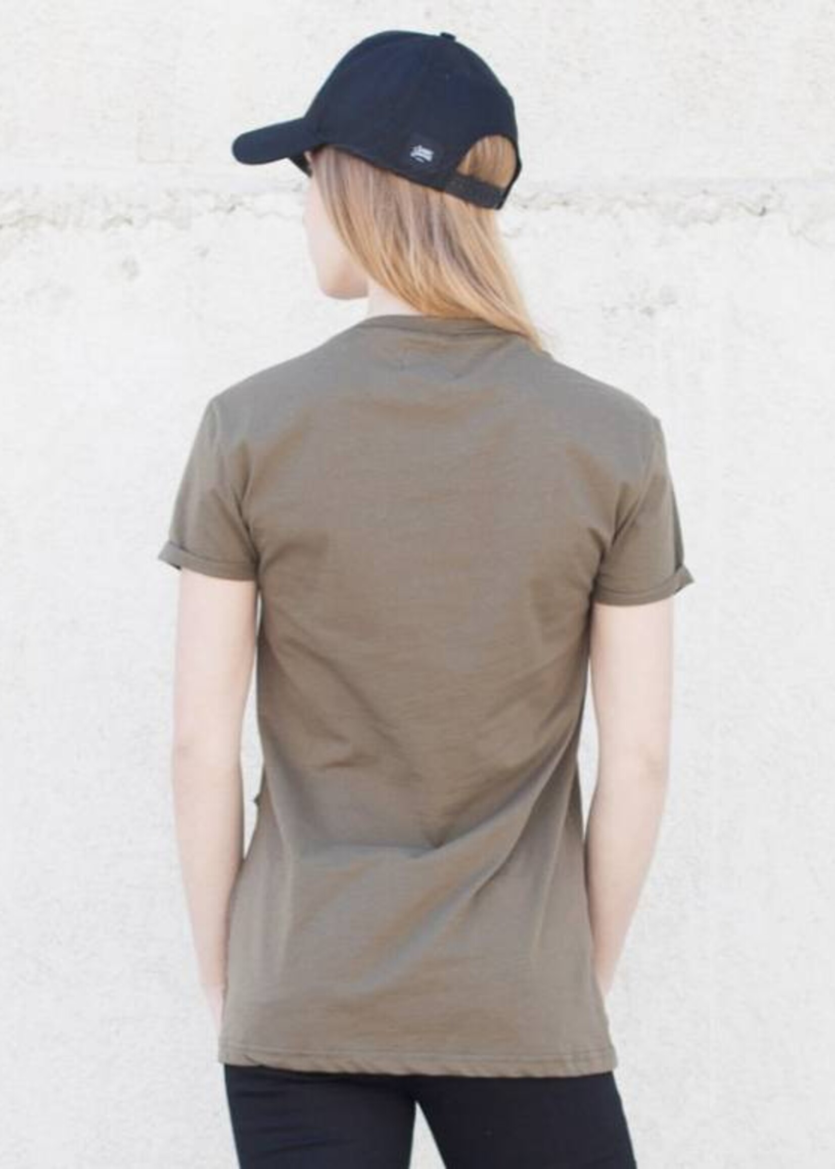 SIXTH JUNE DESTROYED TEE KHAKI (WMN)