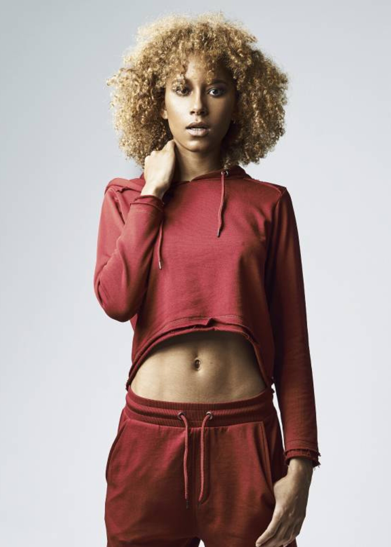 CROPPED TERRY HOODIE BURGUNDY (WMN)