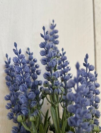 Rattan artificial planter with lavender 30cm and boxwood Rattan artificial planter with lavender 30cm and boxwood