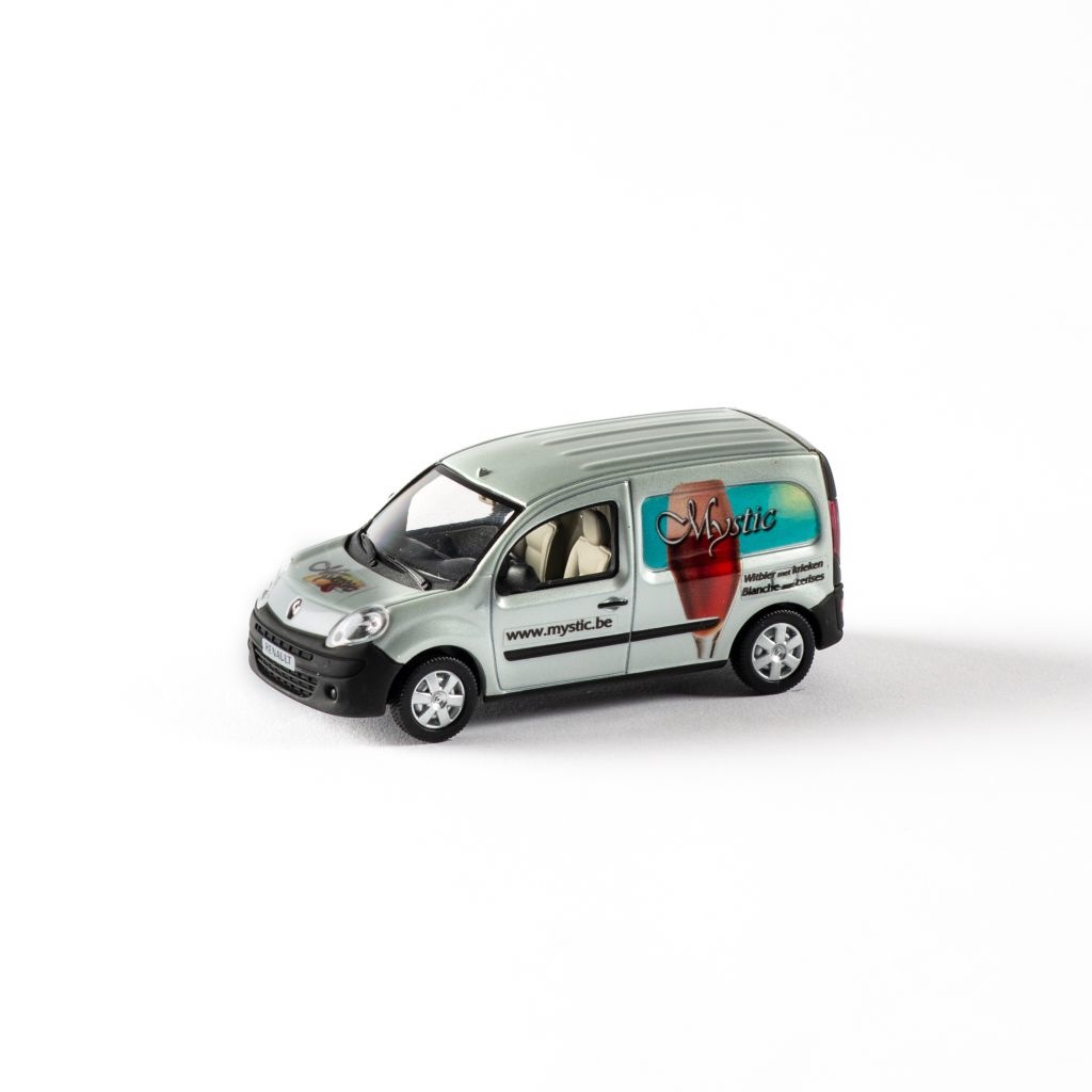 Mystic Mystic - voiture équipe promo Mystic Mystic - voiture équipe promo