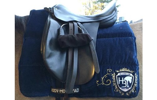 Design by Horst Becker BODY-MOVE-PAD BASIC RELAX DRESSUR SAMT - Limited Edition Design by Horst Becker BODY-MOVE-PAD BASIC RELAX DRESSUR SAMT - Limited Edition