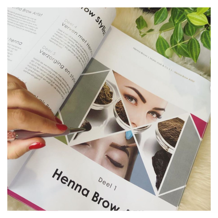 Cursusboekje Henna Brows