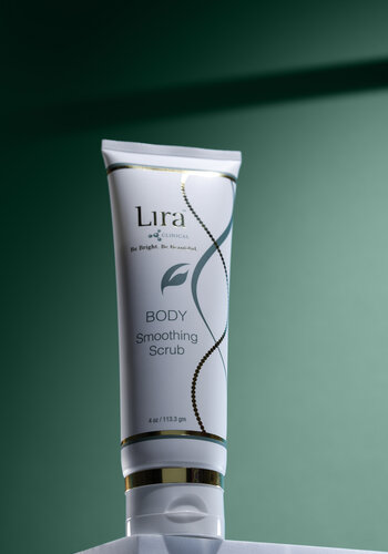  Lira Clinical Body Smoothing Scrub 113.3 ml 
