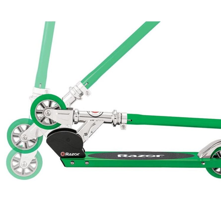 RAZOR S STEP GROEN 6+