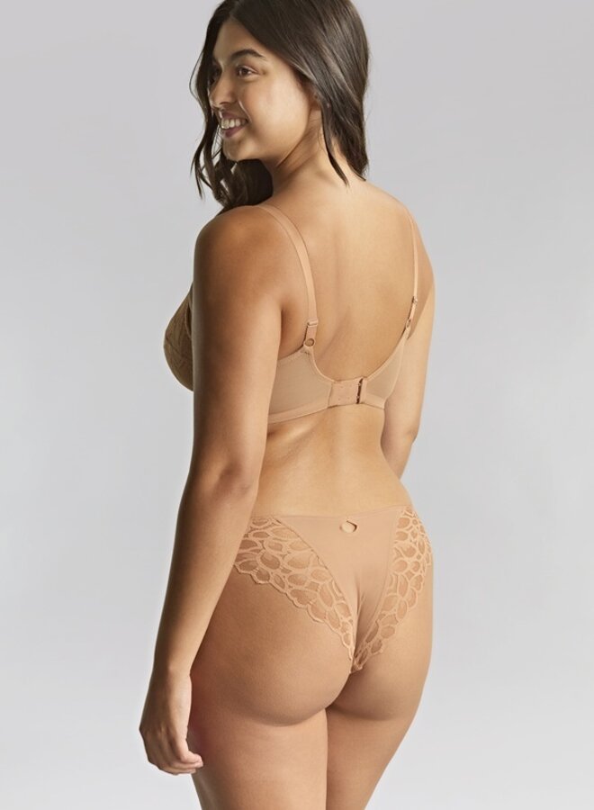 Allure Full Cup Bh Honey 10765