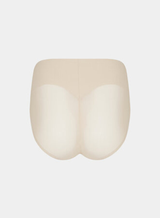 Sheer & Sexy Brief Latte 18BR 300