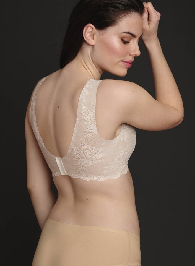 Essential Lace Bralette Crystal 5400