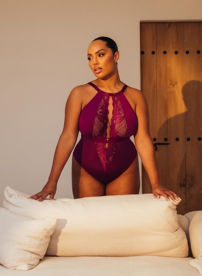 Body Indulgence Berry Purple  ST010704