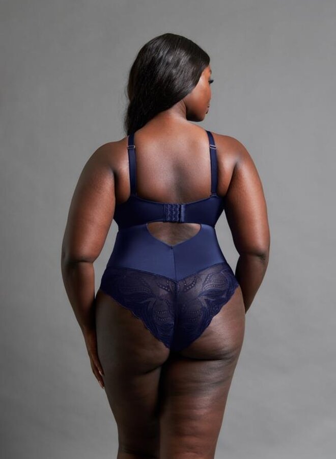 Body Indulgence Navy Blue ST010704