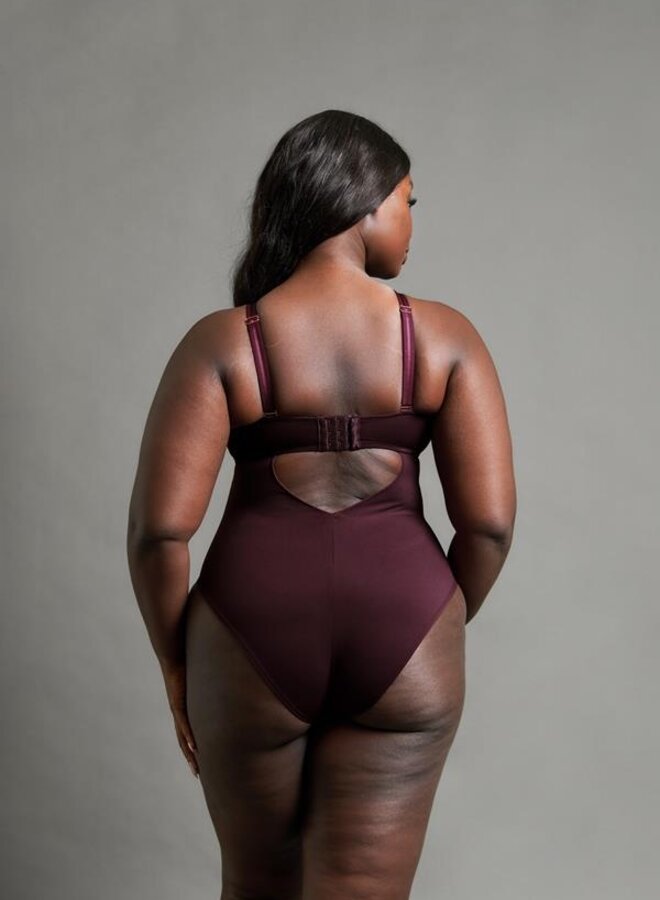 Body Swerve Mulberry Purple ST040711
