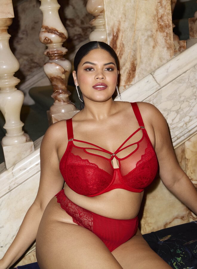 String Brianna Haute Red  EL8087