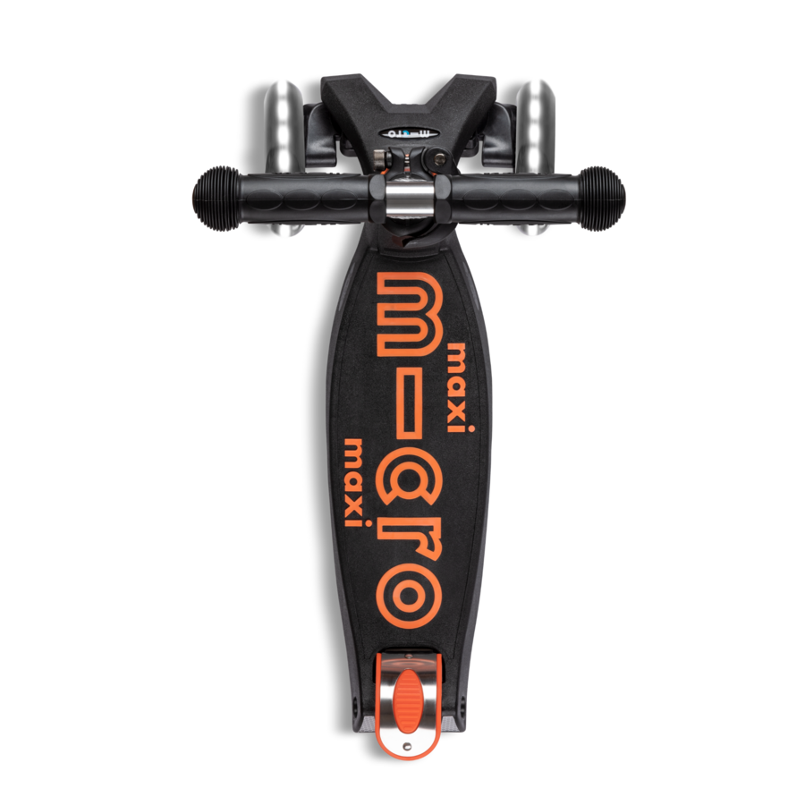 Maxi Micro scooter Deluxe LED - 3-wheel children's scooter - Black/Orange