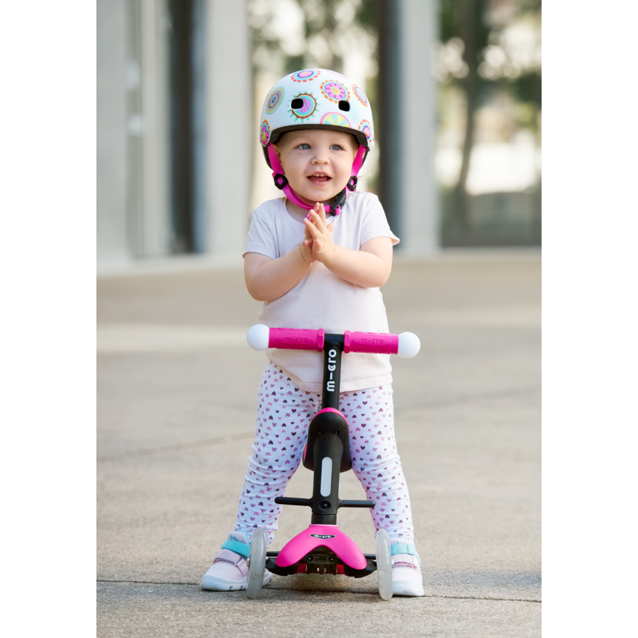 Micro Mini2Grow scooter Deluxe Magic LED - 3-wheel children's scooter - 4in1 - Pink