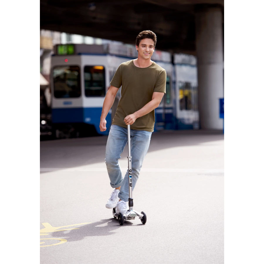 Micro Kickboard Original 2.0 2in1 - 3-wheel adult scooter