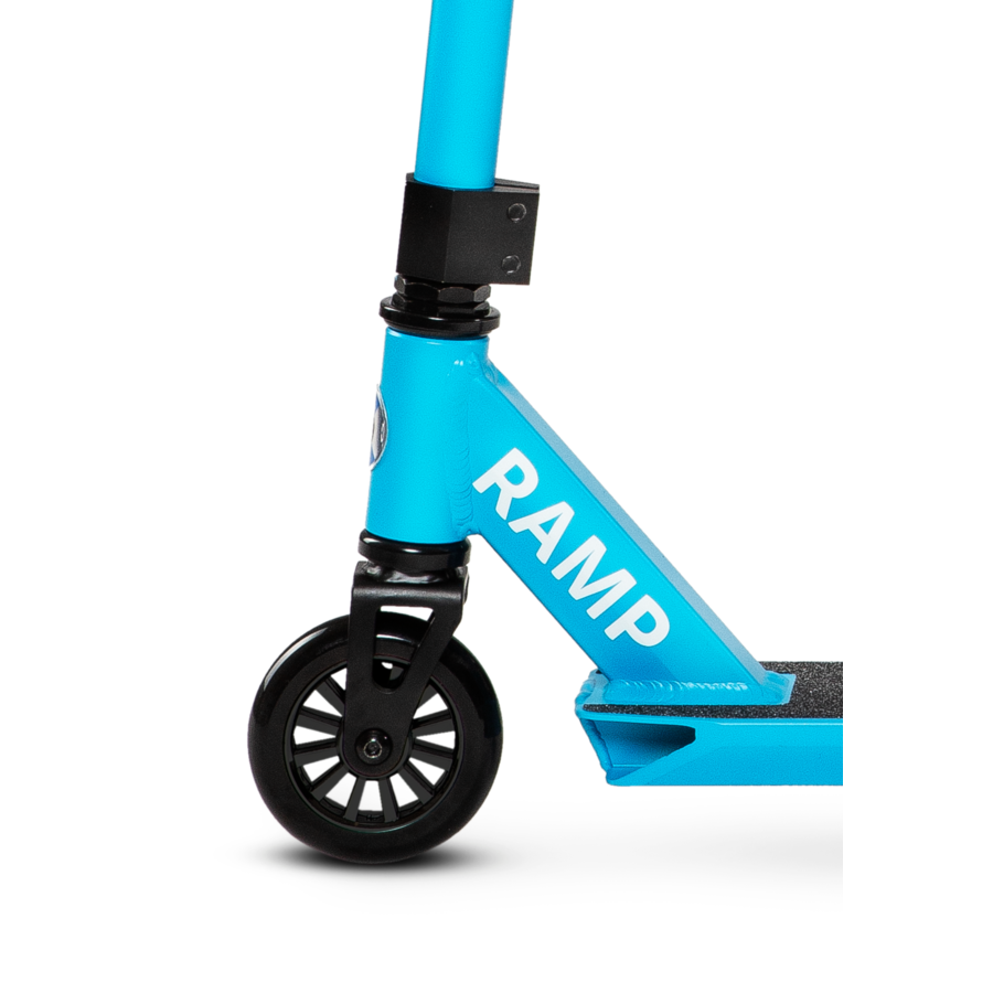 Micro RAMP - 2-wheel kids stunt scooter - Lightweight - Cyan