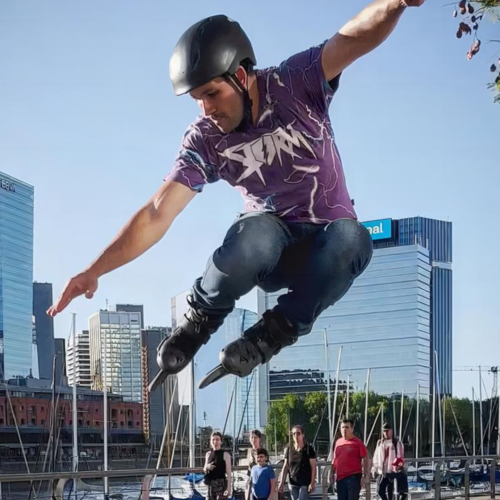 SKATES