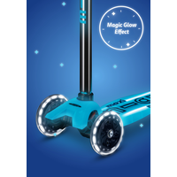 Maxi Micro scooter Deluxe Glow Plus LED - 3-wheel children's scooter - Crystal Blue