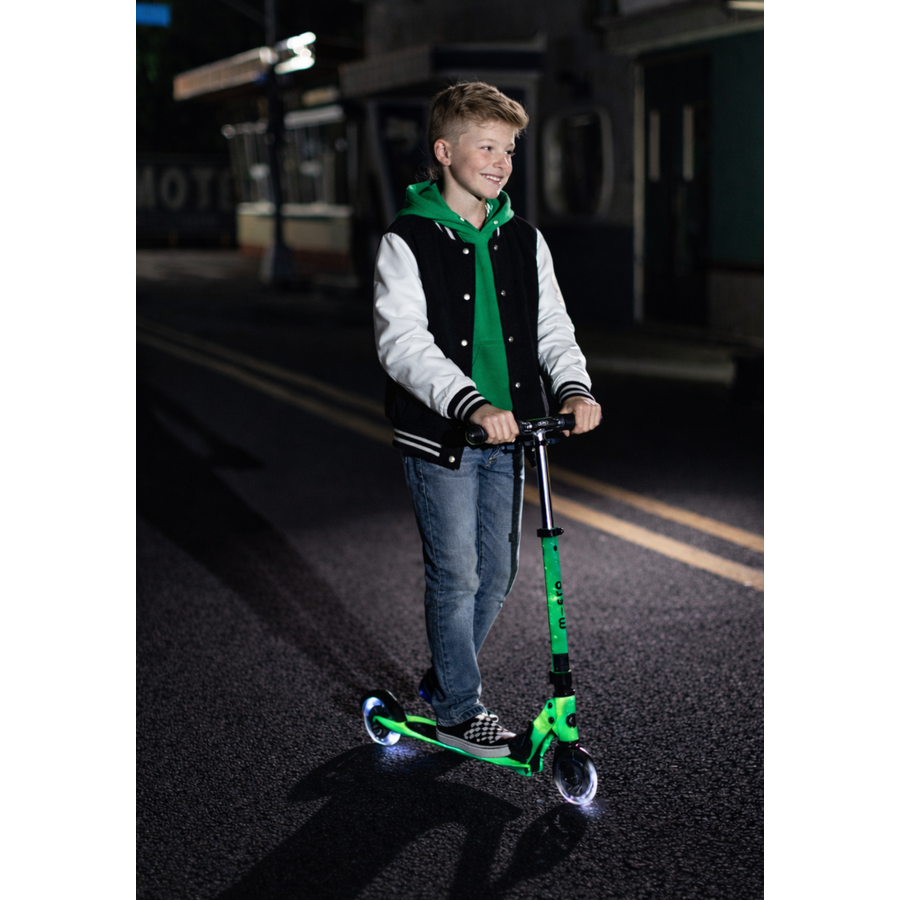 Micro Sprite LED - 2-wheel foldable scooter - Art Collection - Glow Intercosmic