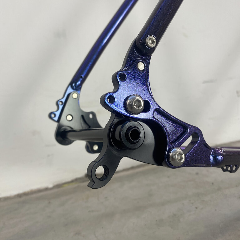 Omnium Omnium CXC v3 Blurple Frameset