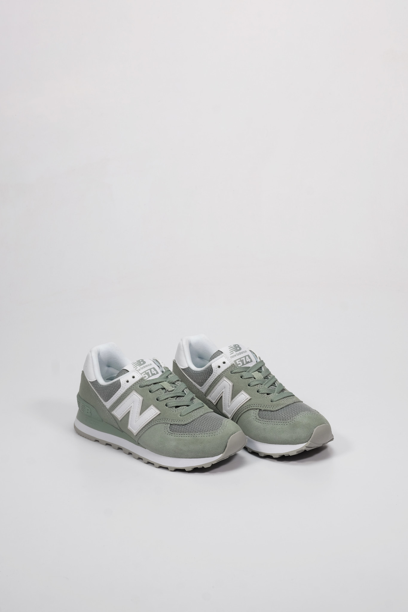 nb 574 green