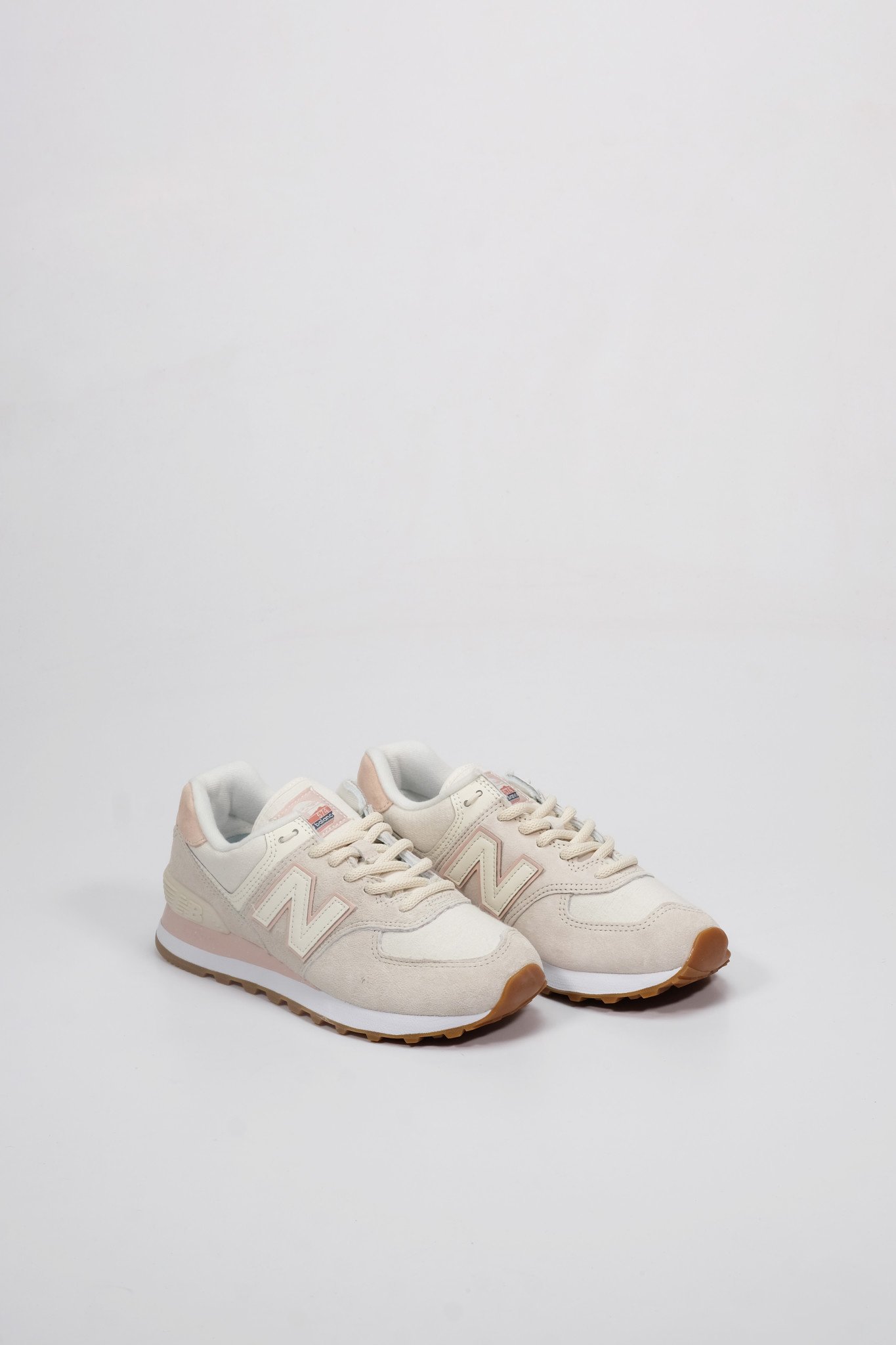 nb 574 beige