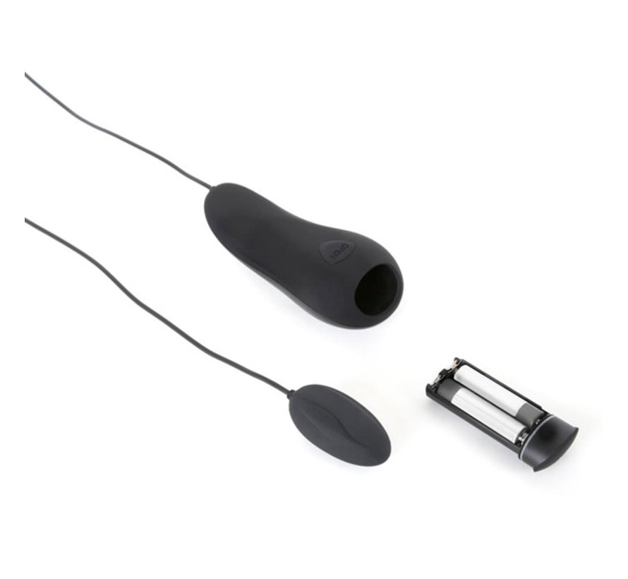 B Swish - bnaughty Deluxe Vibrating Bullet Black