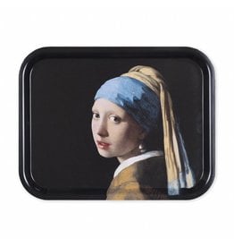 Tray Girl with a Pearl Earring