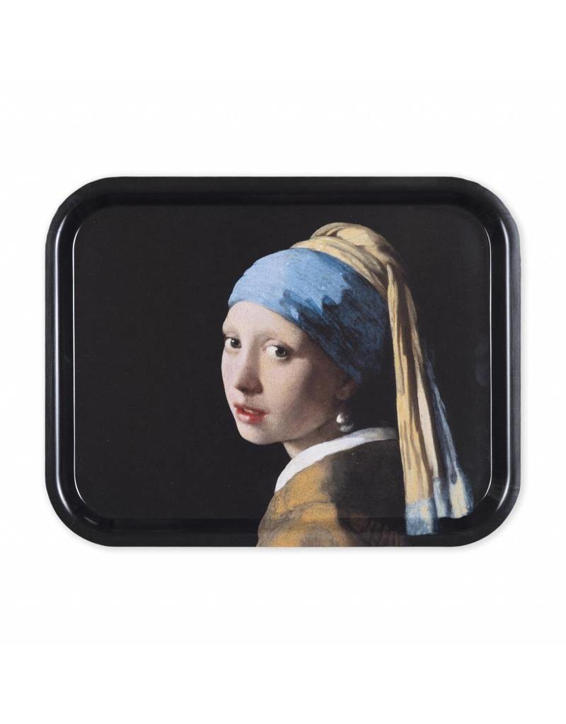 Tray Girl with a Pearl Earring