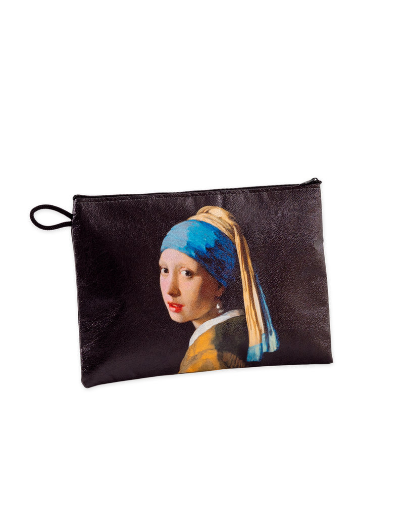 Pouch Girl with a Pearl Earring